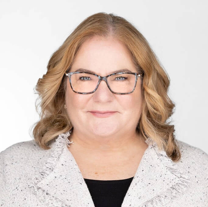Christine Chandler headshot